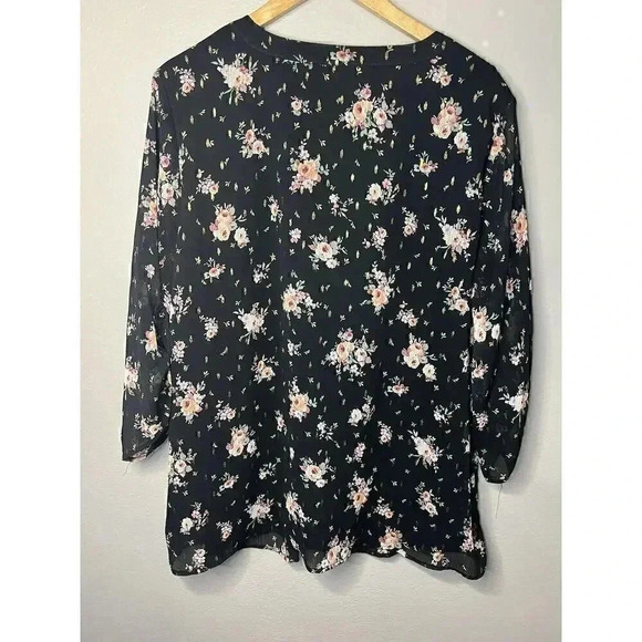 Sara Michelle Women Blouse Flowers Size 2X - Picture 4 of 4
